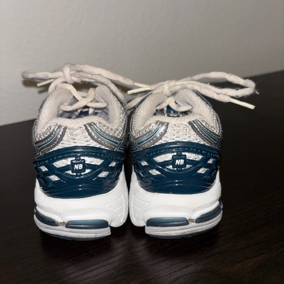 New Balance 1906R Hook & Loop - Picture 6 of 6